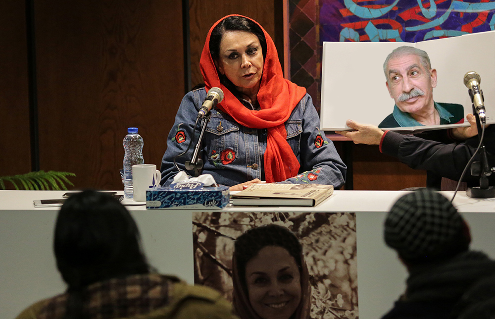 تصویر بندانگشتی از نسخهٔ مورخ ۱۴ خرداد ۱۳۹۸، ساعت ۱۷:۱۵